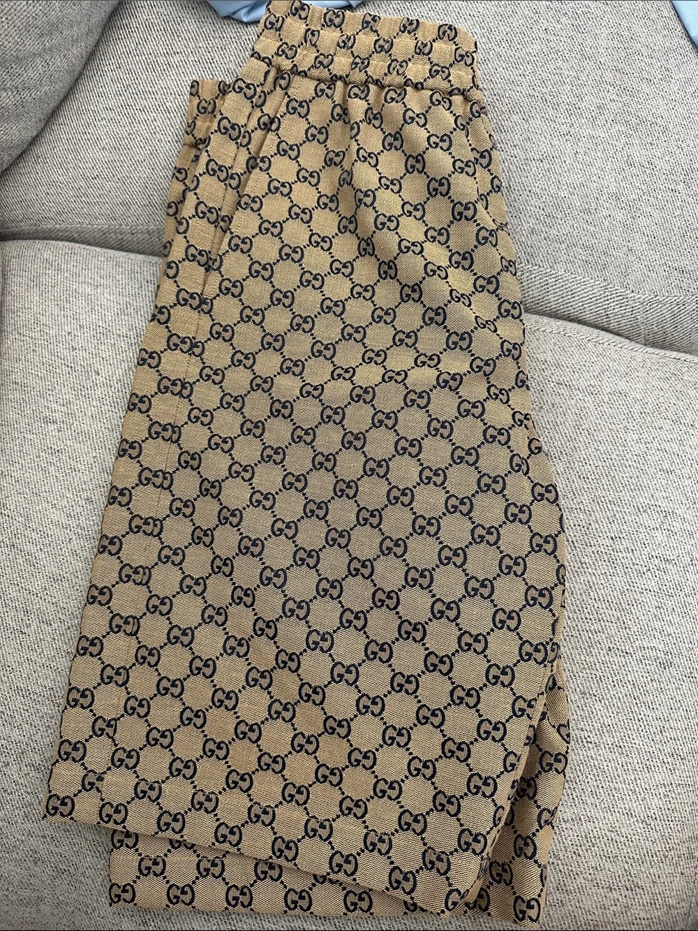 Gucci tan GG shorts